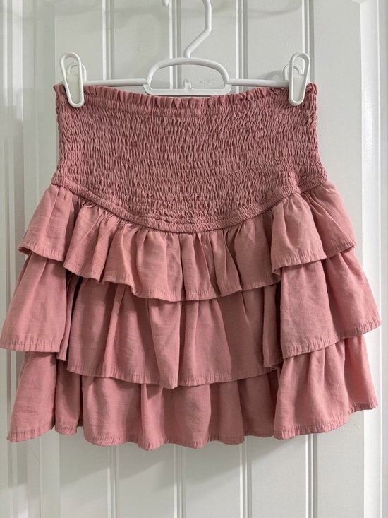 idem ditto Dresses & Skirts - idem ditto Tiered Smocked Mini Skirt Dusty Rose S Barbiecore Coquette Dollette